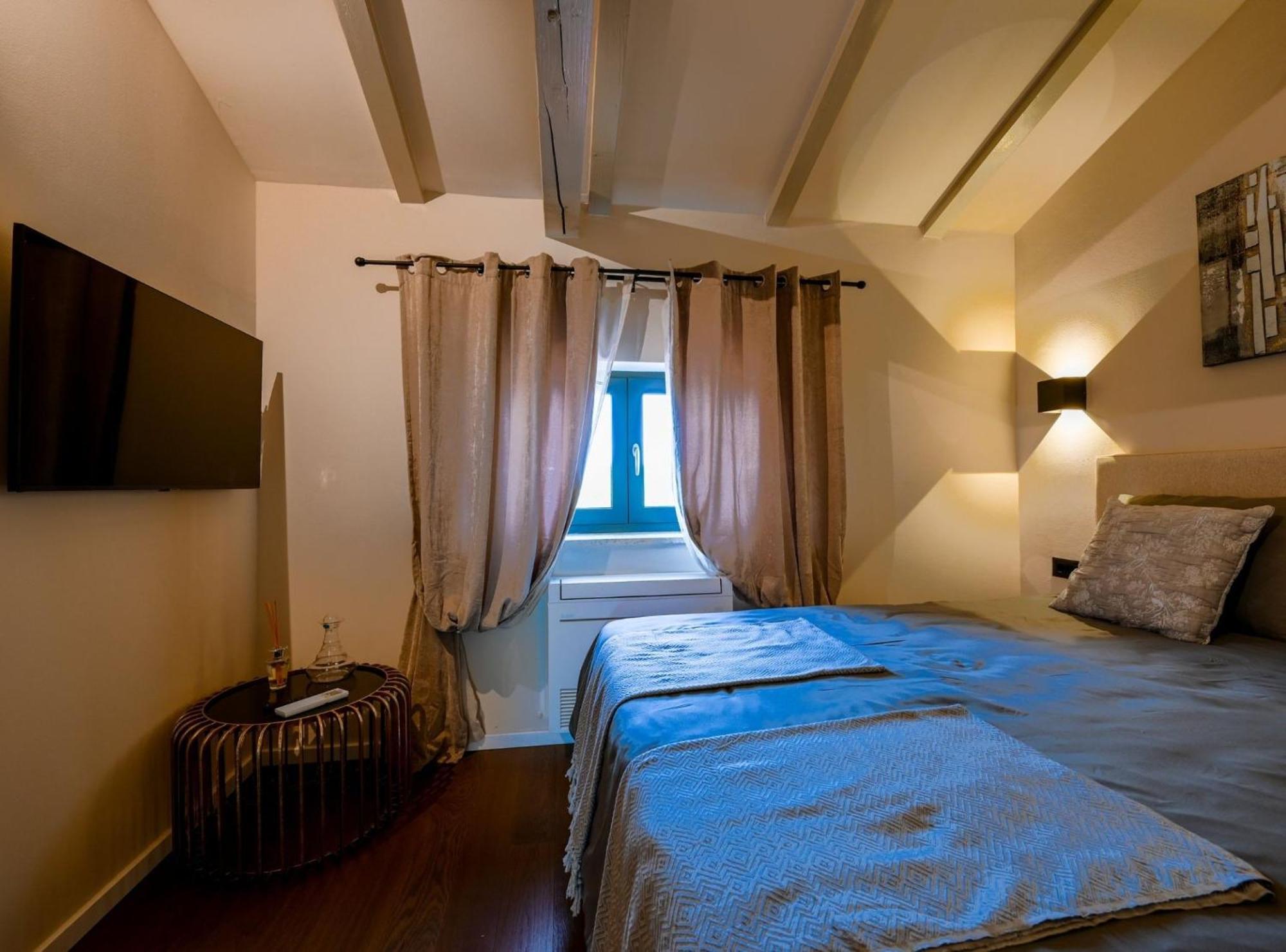 Vila Radiant And Secluded With Pool *
